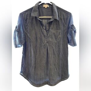 Women’s Navy and White top Size L